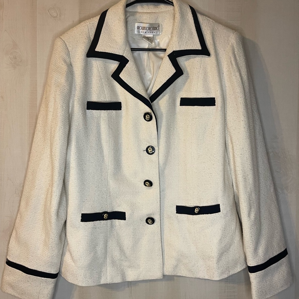 Brownstone Studio off white black trim‎ suit jacket skirt vintage size 14